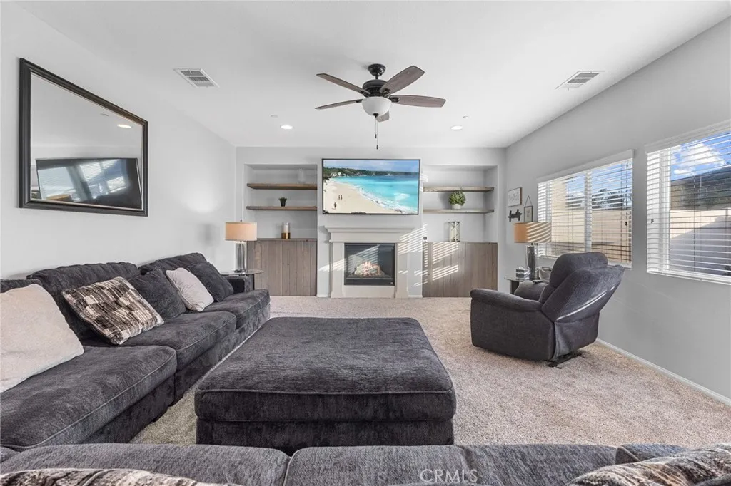 11264 Conner, Jurupa Valley, California 91752 home-pic-18