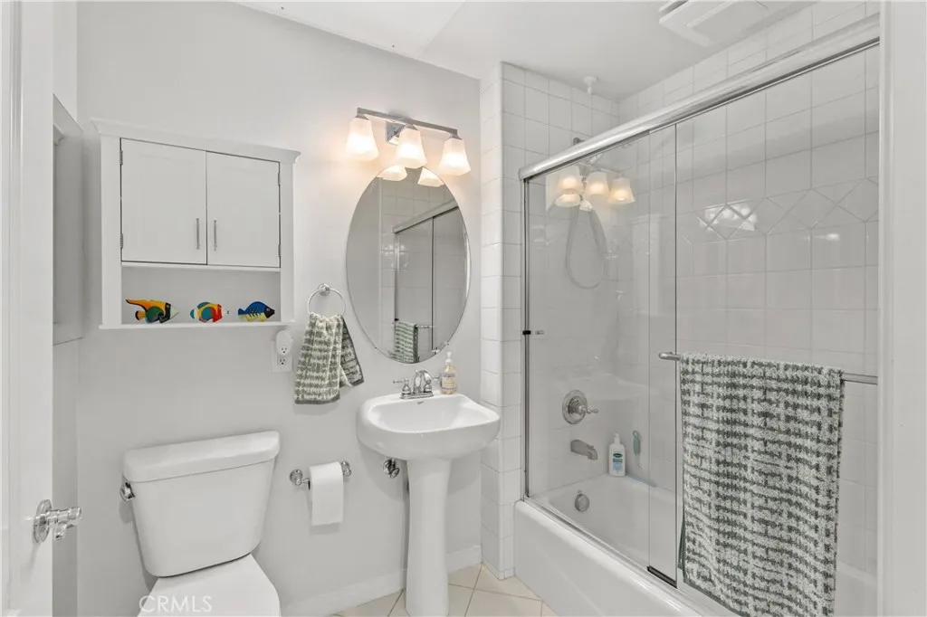 1435 Lomita, Harbor City, California 90710 home-pic-15