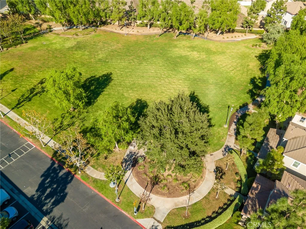 1749 Catania, Riverside, California 92507 home-pic-37