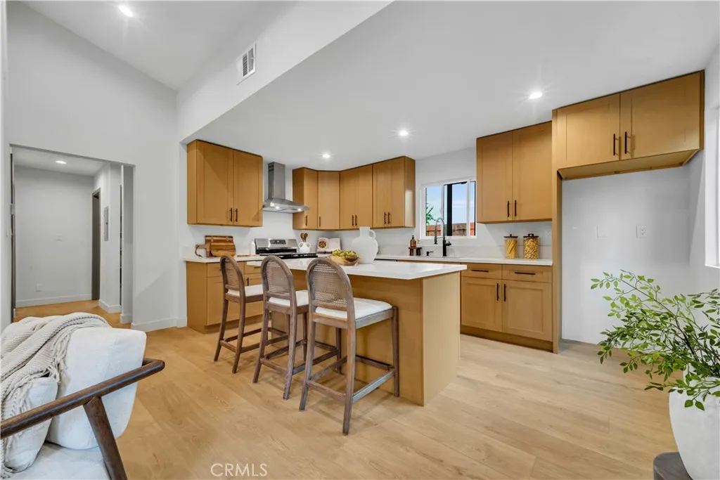 13247 Tripoli Avenue, Sylmar, California 91342 home-pic-4