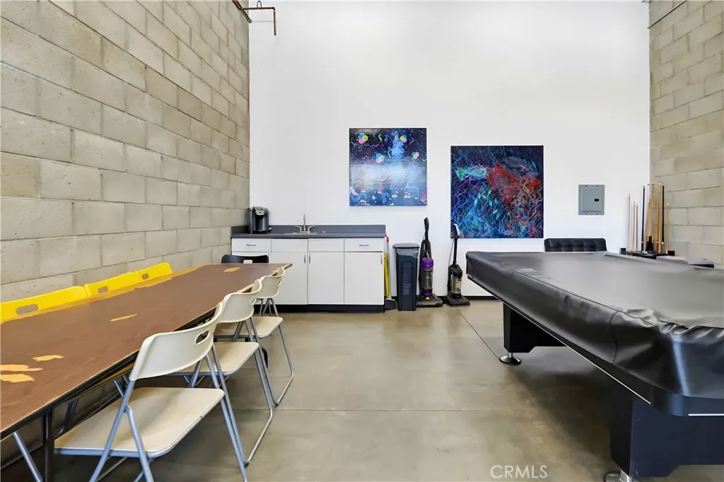 834 E 4th Street 29, Long Beach, California 90802 home-pic-47