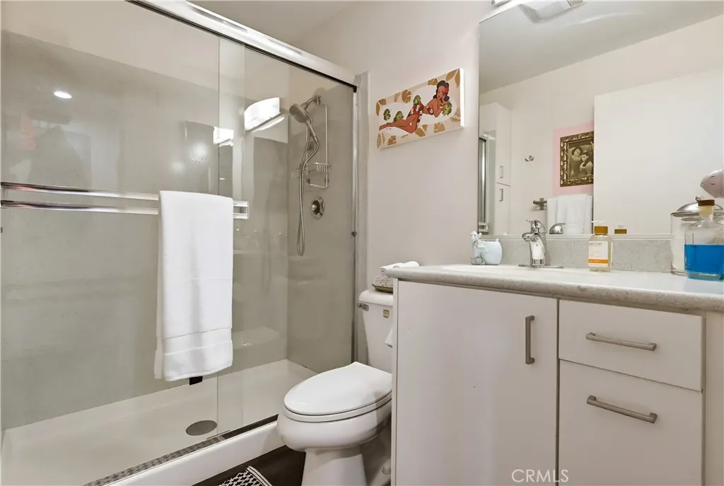 834 E 4th Street 29, Long Beach, California 90802 home-pic-20