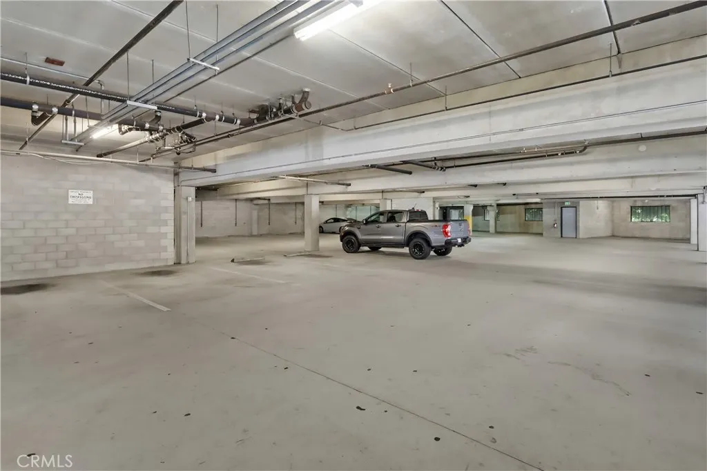 834 E 4th Street 29, Long Beach, California 90802 home-pic-63