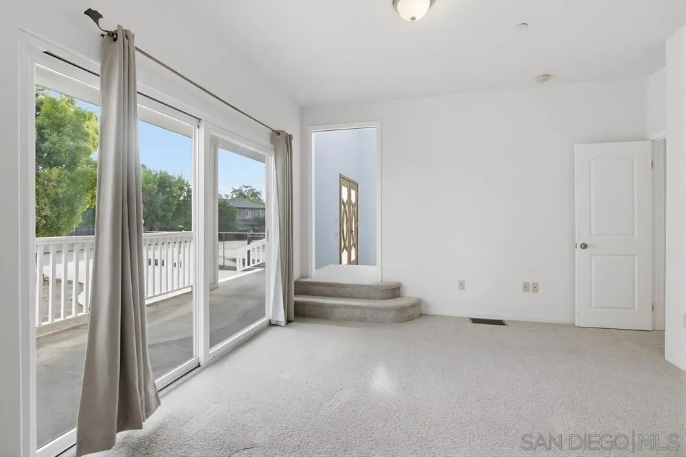 131 Scenic Dr, El Cajon, California 92021 home-pic-54
