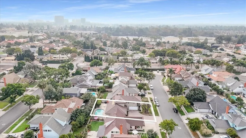 2909 S Rita Way, Santa Ana, California 92704 home-pic-41