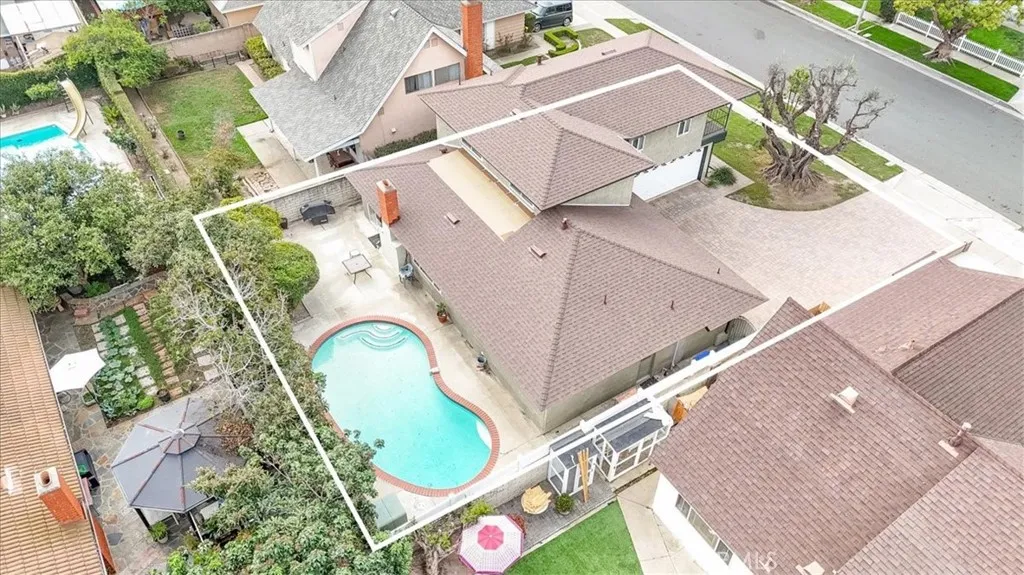 2909 S Rita Way, Santa Ana, California 92704 home-pic-40