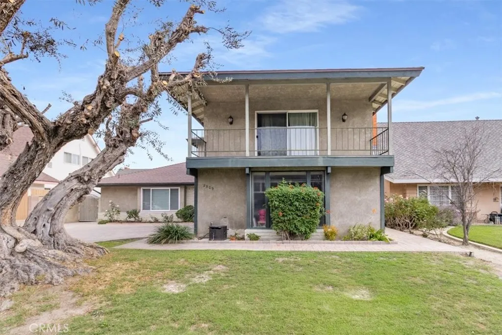 2909 S Rita Way, Santa Ana, California 92704 home-pic-2