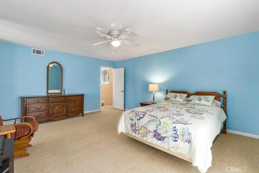 2909 S Rita Way, Santa Ana, California 92704 home-pic-27