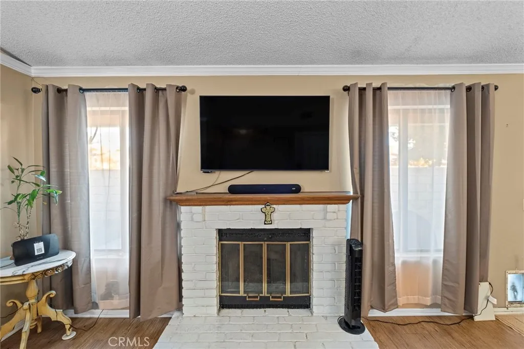 1443 Bunker Hill, San Jacinto, California 92583 home-pic-15