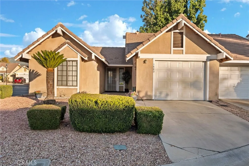 1443 Bunker Hill, San Jacinto, California 92583 home-pic-9