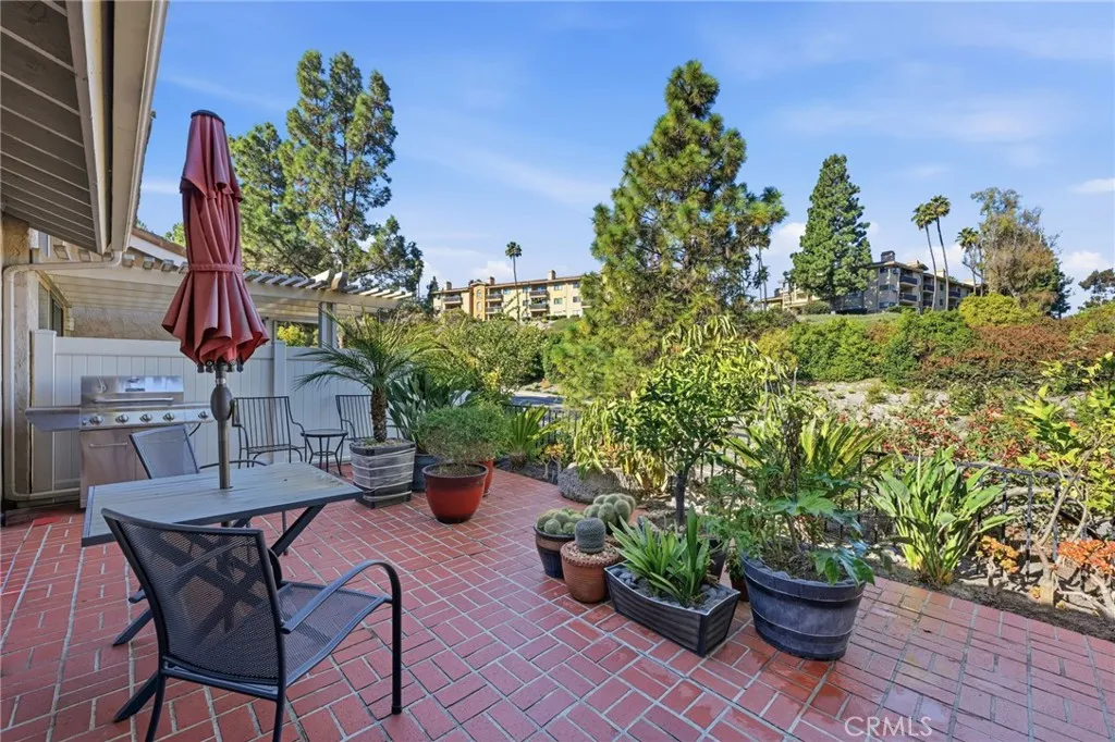15748 Via Calanova, San Diego, California 92128 home-pic-18