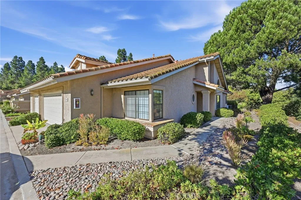 15748 Via Calanova, San Diego, California 92128 home-pic-0