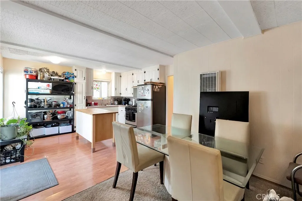 125 5th Street, Seal Beach, California 90740 home-pic-33