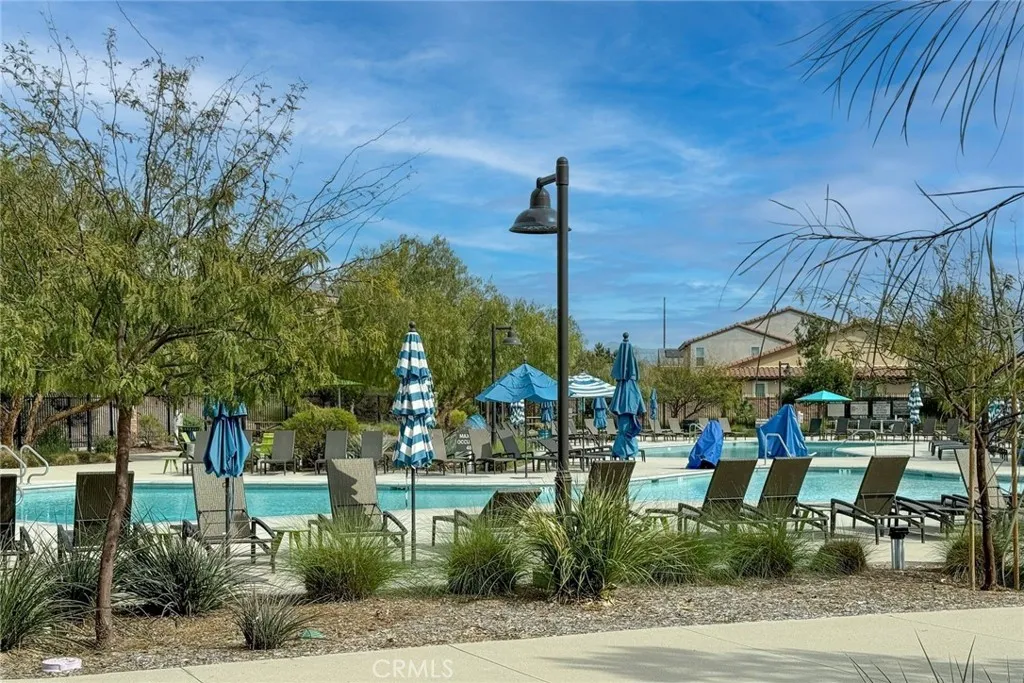 30587 Aspen Glen, Murrieta, California 92563 home-pic-36