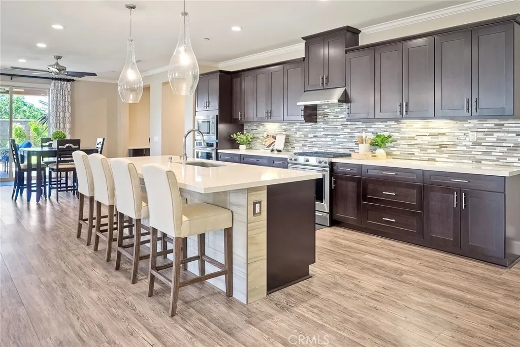 30587 Aspen Glen, Murrieta, California 92563 home-pic-7