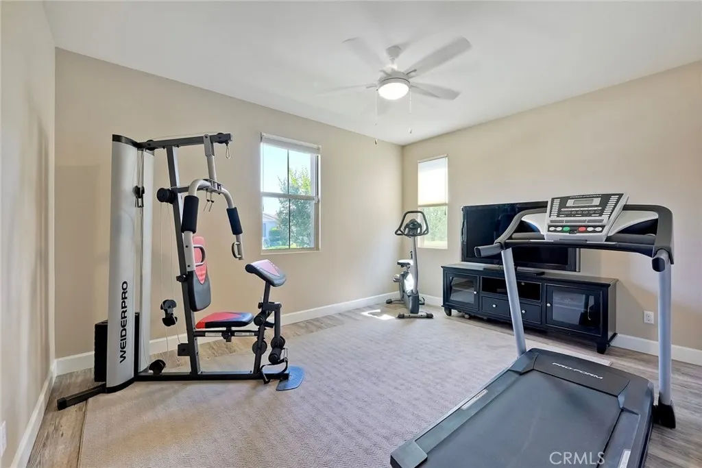 30587 Aspen Glen, Murrieta, California 92563 home-pic-24