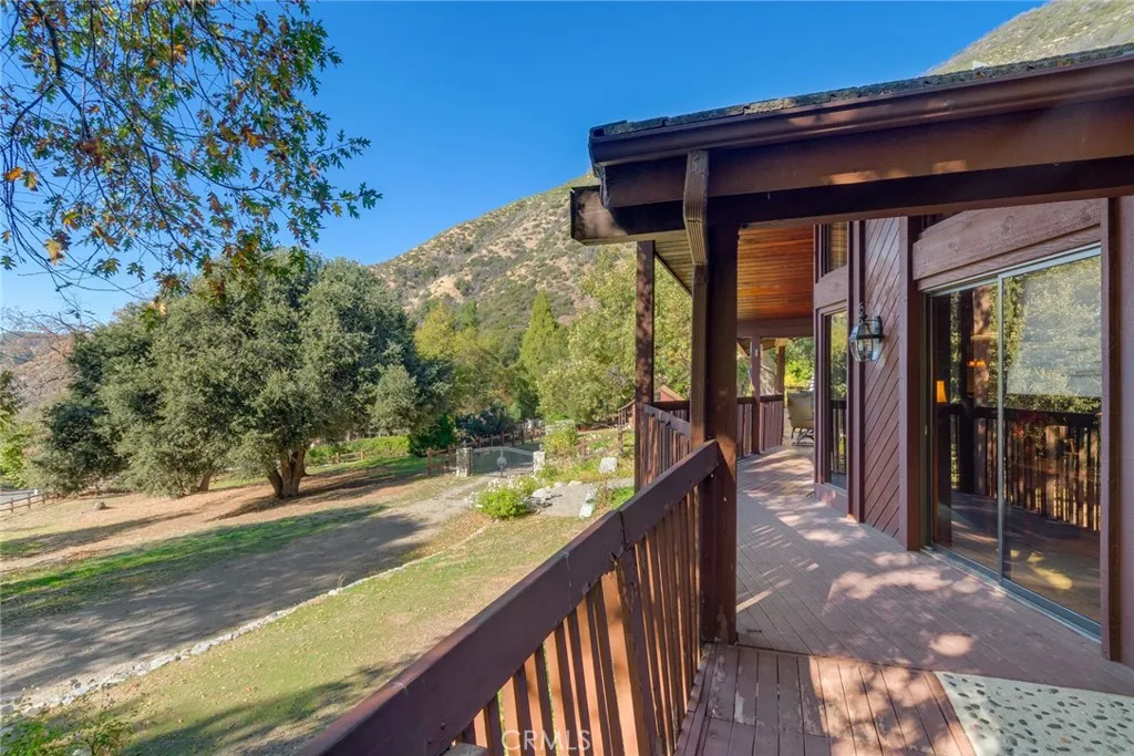 39292 Oak Glen Road, Oak Glen, California 92399 home-pic-24