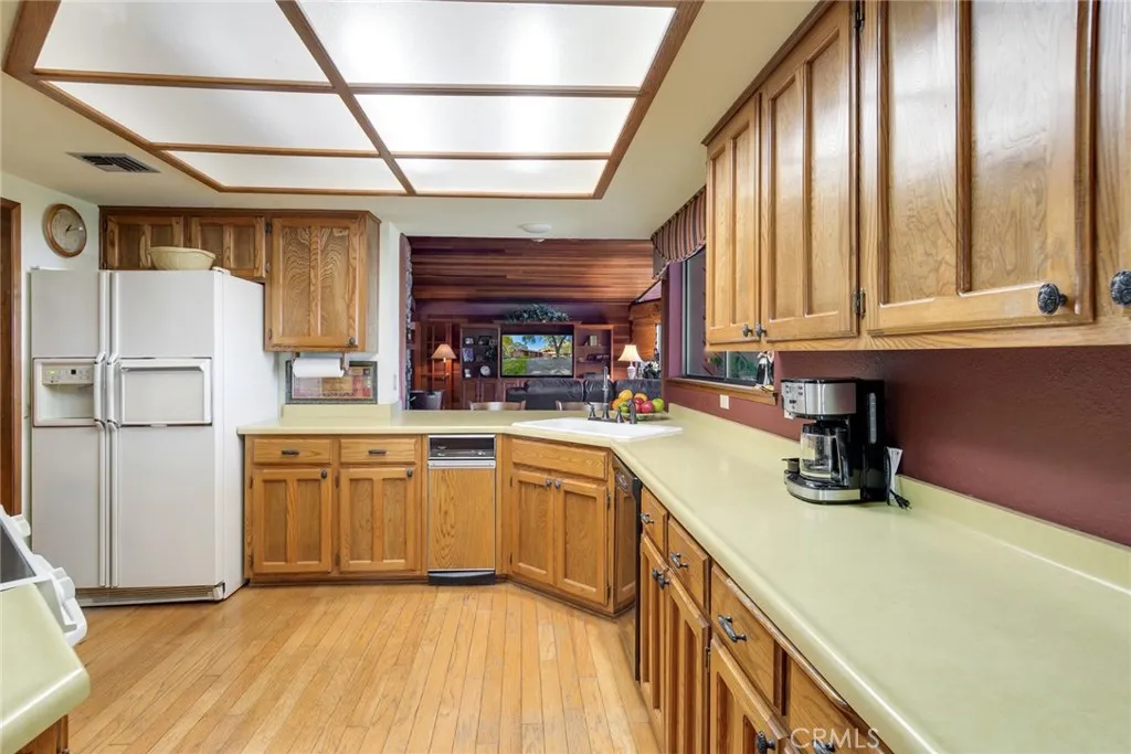 39292 Oak Glen Road, Oak Glen, California 92399 home-pic-41