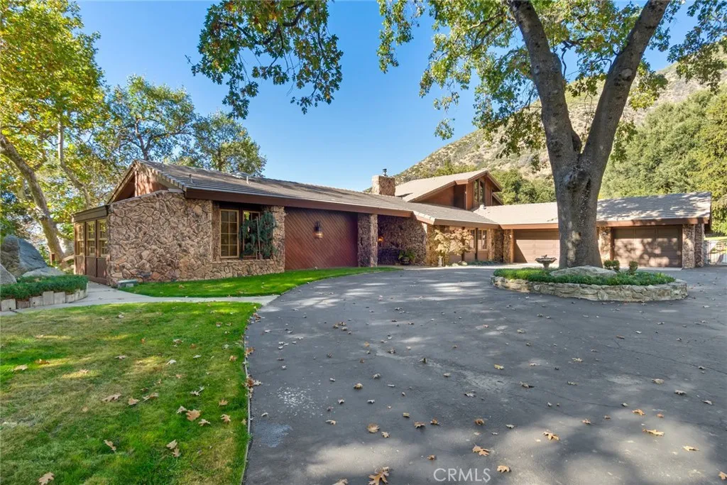 39292 Oak Glen Road, Oak Glen, California 92399 home-pic-0