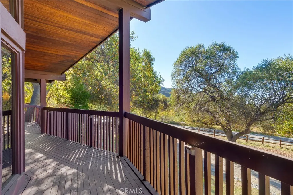 39292 Oak Glen Road, Oak Glen, California 92399 home-pic-23