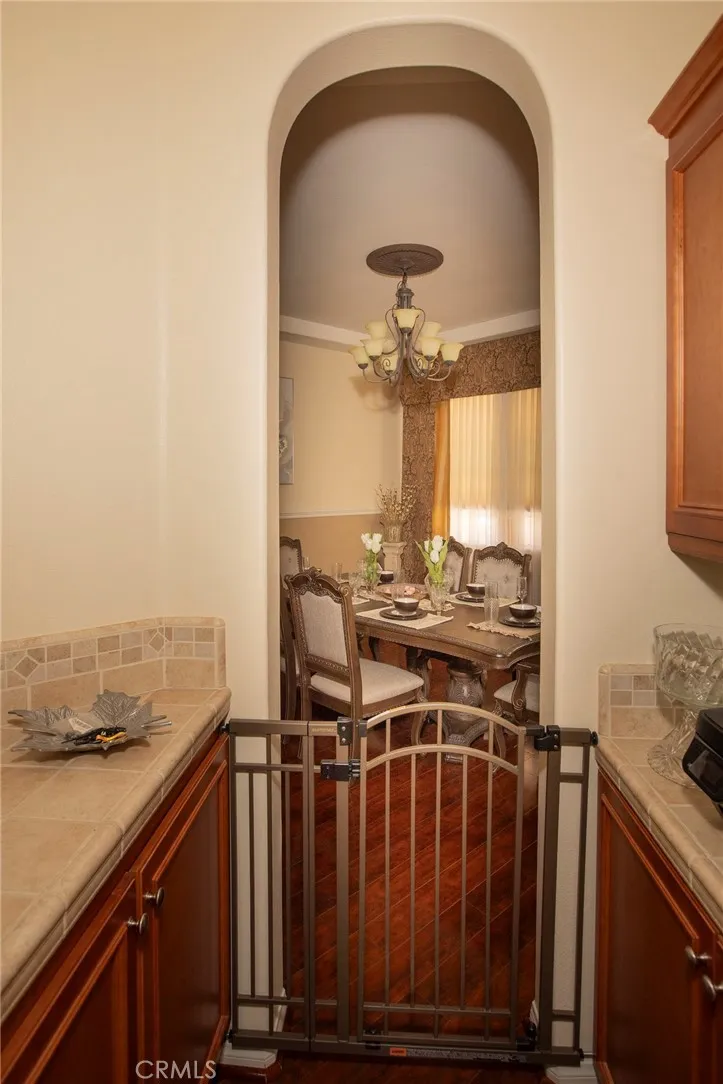 34088 Castle Pines, Yucaipa, California 92399 home-pic-17