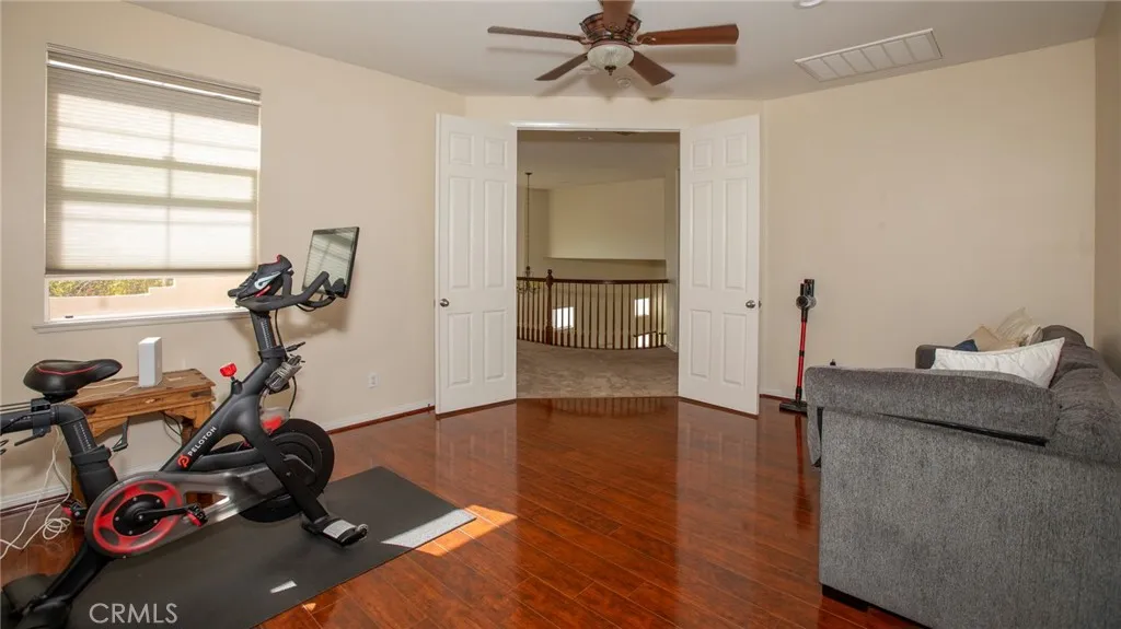 34088 Castle Pines, Yucaipa, California 92399 home-pic-19