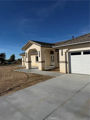 6610 Rancho Road, Phelan, California 92371