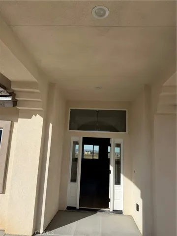 6610 Rancho Road, Phelan, California 92371