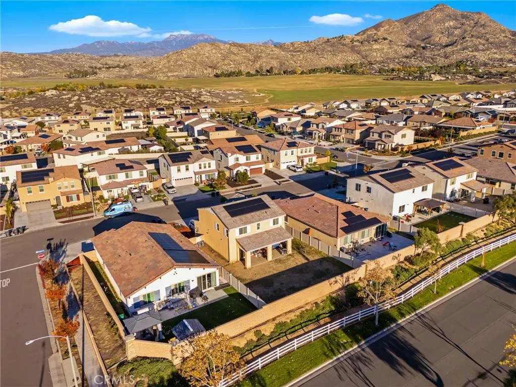 3065 Homeward, Hemet, California 92543 home-pic-37