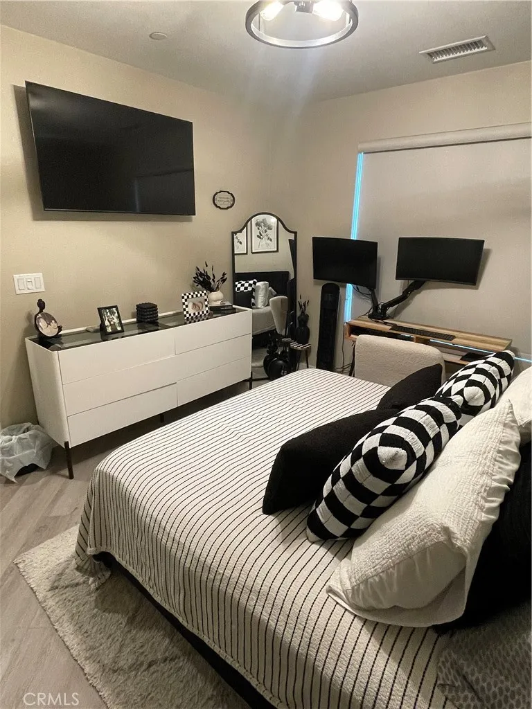 24269 Sonieta Court, Corona, California 92883 home-pic-12