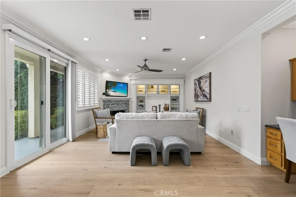 9538 Wendon Street, Temple City, California 91780 home-pic-16