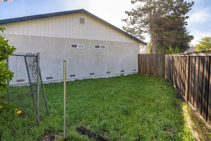 109 Bellflower Ct, Hercules, California 94547