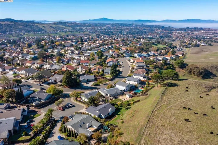 109 Bellflower Ct, Hercules, California 94547