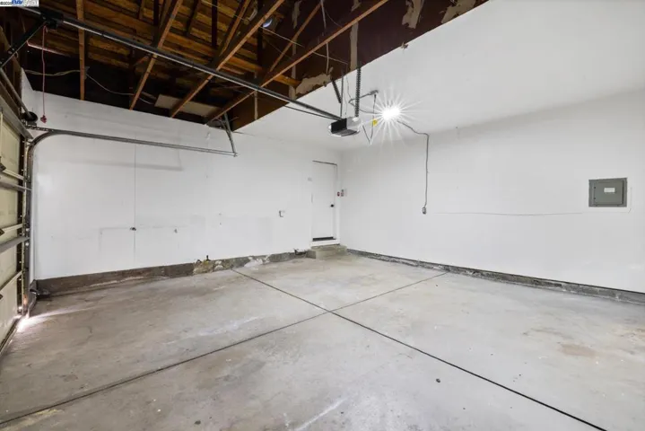109 Bellflower Ct, Hercules, California 94547