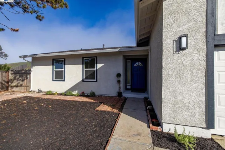 109 Bellflower Ct, Hercules, California 94547