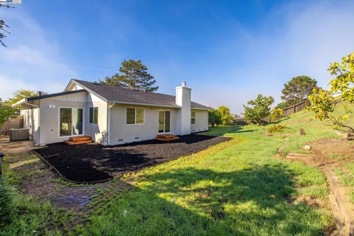 109 Bellflower Ct, Hercules, California 94547