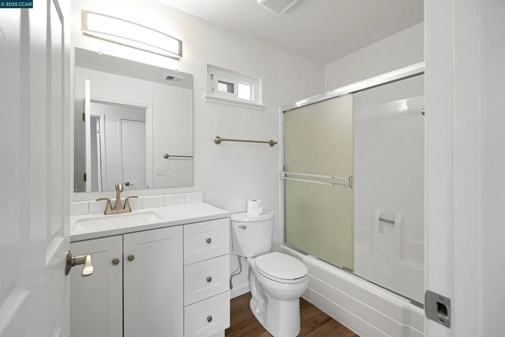 3712 Willow Pass Rd 31, Concord, California 94519 home-pic-8