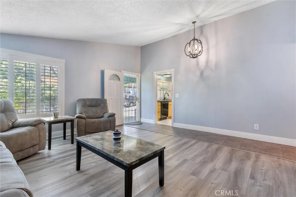 28160 Foxlane, Santa Clarita, California 91351 home-pic-14