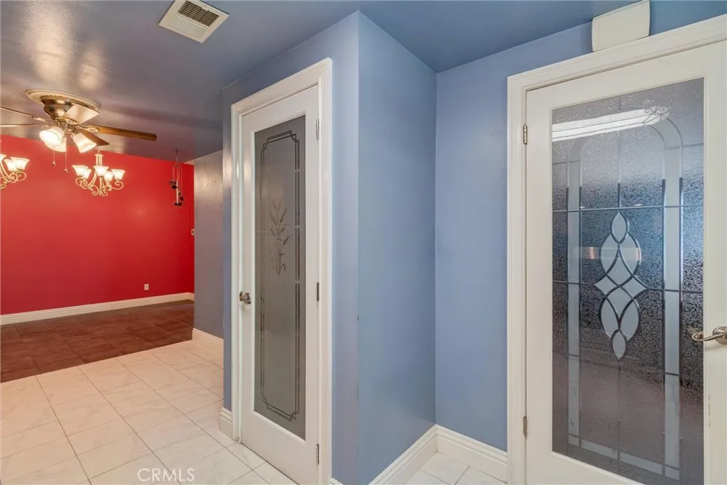 28160 Foxlane, Santa Clarita, California 91351 home-pic-19