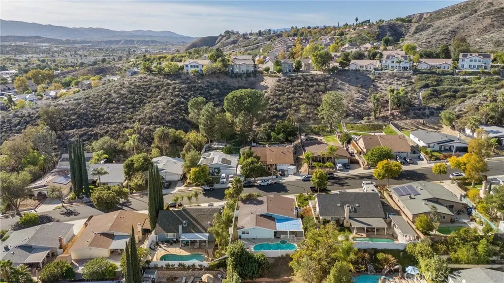 28160 Foxlane, Santa Clarita, California 91351 home-pic-8