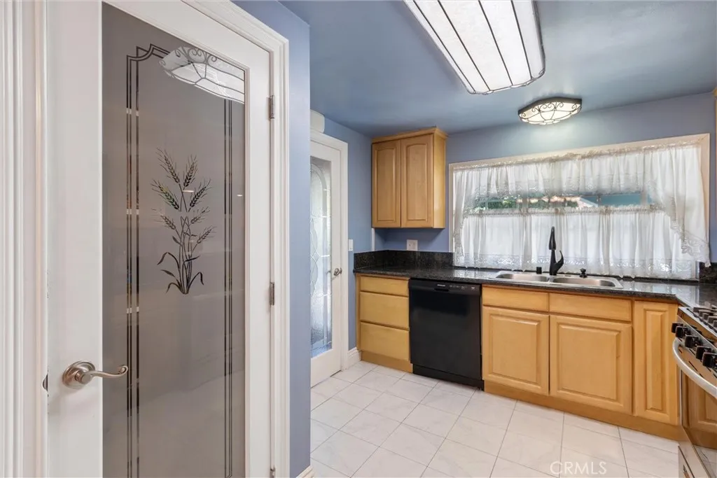 28160 Foxlane, Santa Clarita, California 91351 home-pic-22