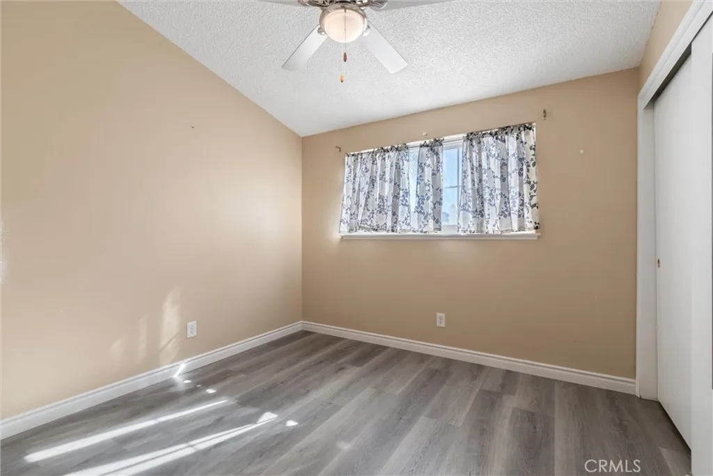 28160 Foxlane, Santa Clarita, California 91351 home-pic-27