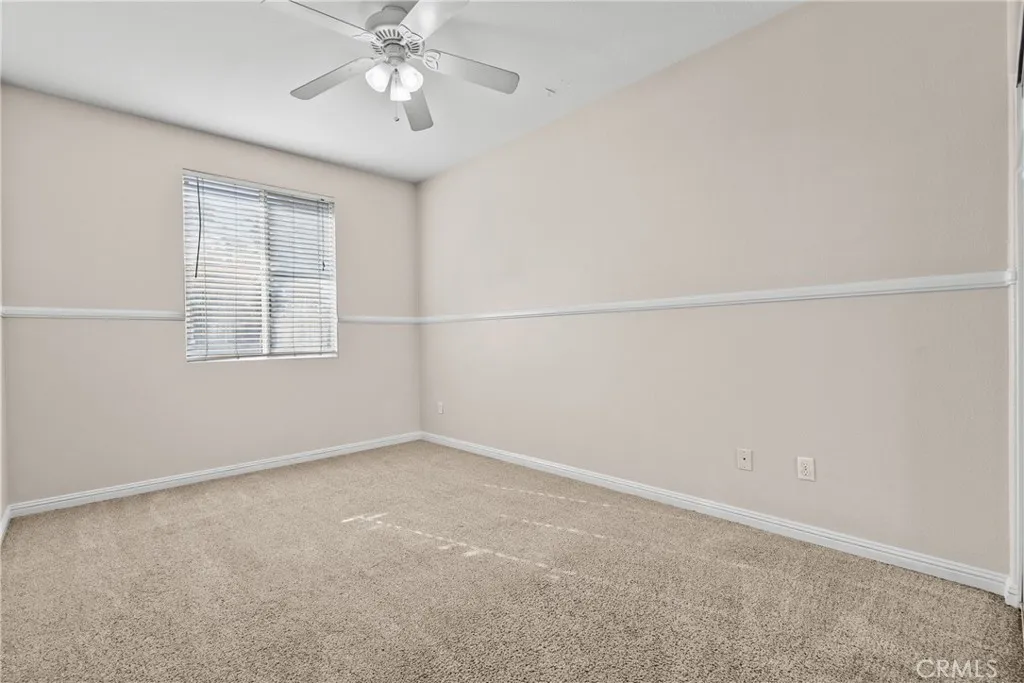 25412 Parkwood Lane, Saugus, California 91350 home-pic-25
