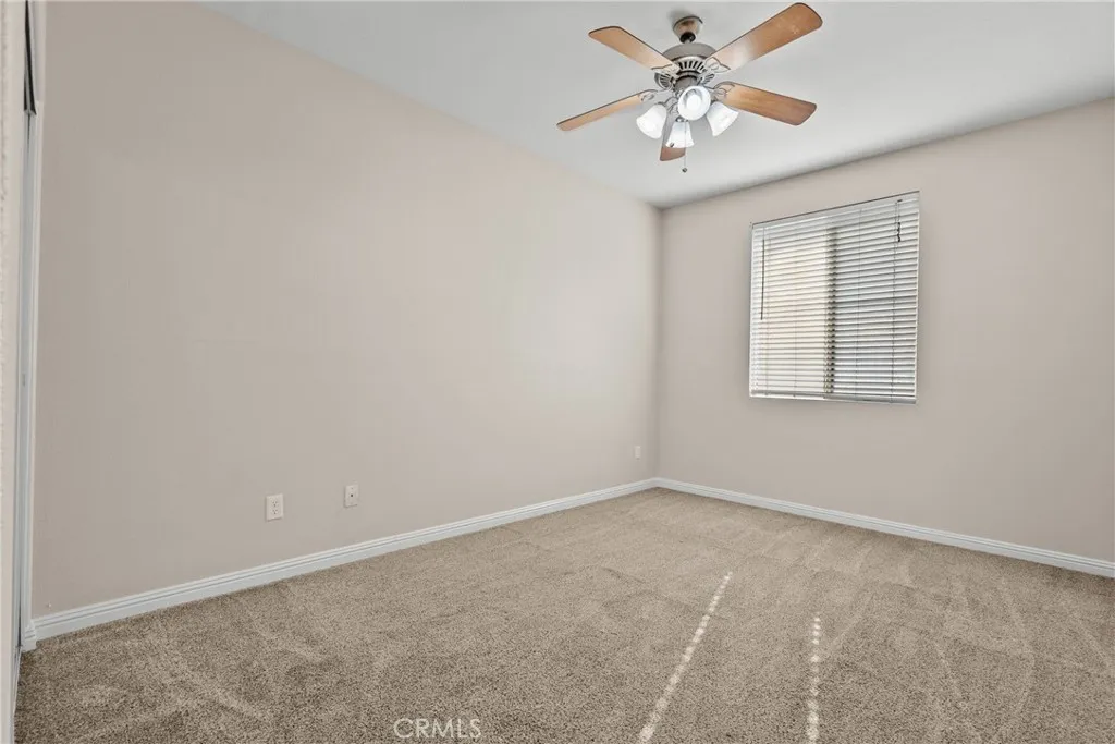 25412 Parkwood Lane, Saugus, California 91350 home-pic-26