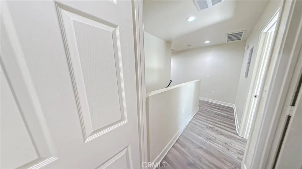 630 W 79th, Los Angeles, California 90044 home-pic-8