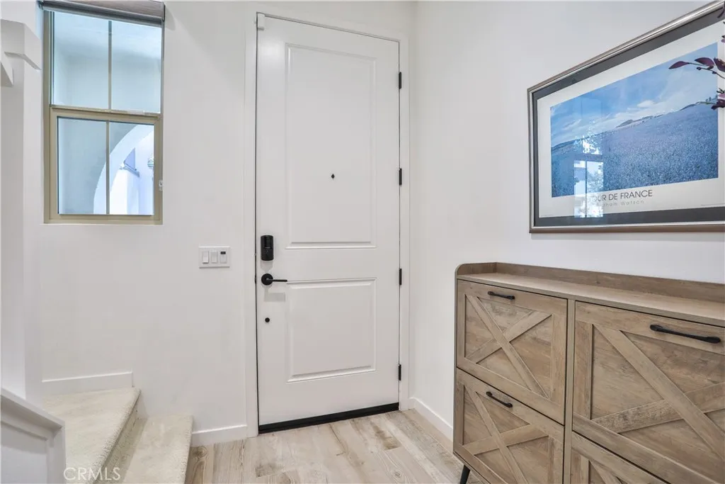 224 Babson Court, Claremont, California 91711 home-pic-3