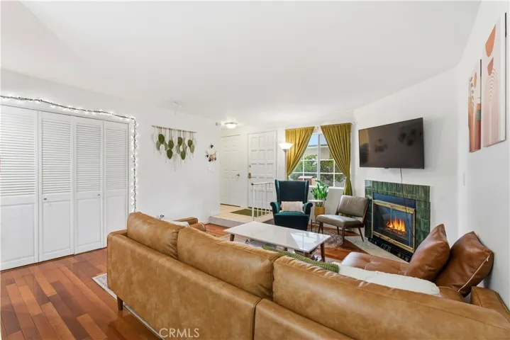 618 N Howard 122, Glendale, California 91206