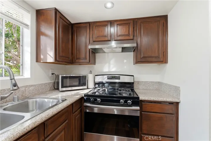 618 N Howard 122, Glendale, California 91206