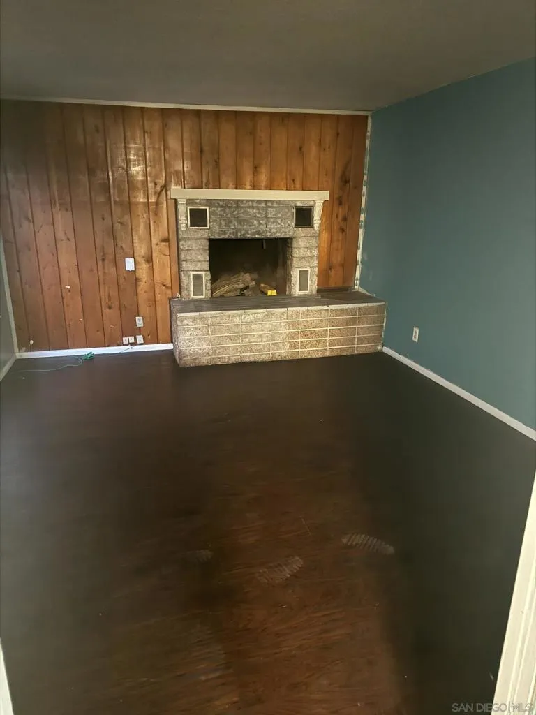 866 Merlin Dr, San Diego, California 92114 home-pic-2