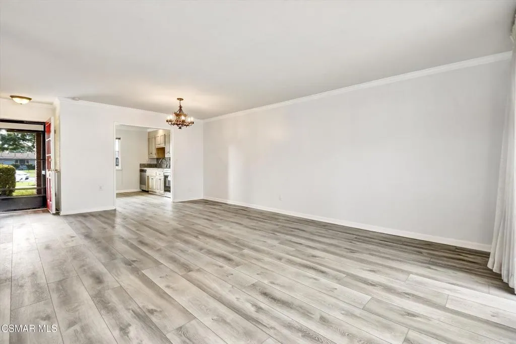 161 W Bay Boulevard, Port Hueneme, California 93041 home-pic-8